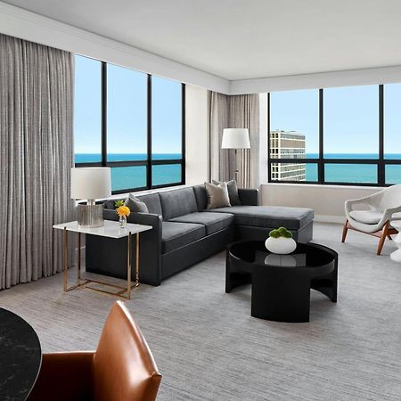 The Ritz-Carlton, Chicago Hotel Екстериор снимка
