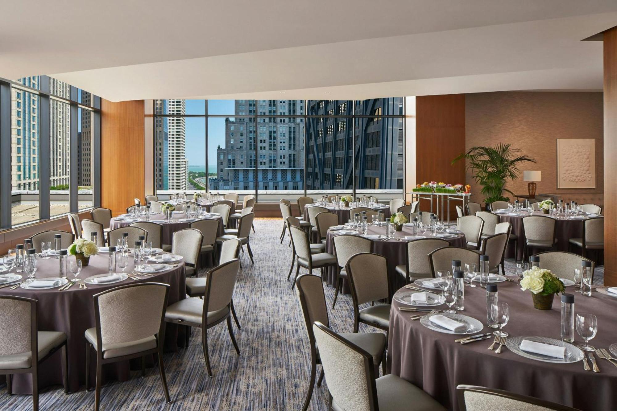 The Ritz-Carlton, Chicago Hotel Екстериор снимка